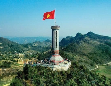 Hà Giang – Lũng Cú – Làng Lô Lô Chải – Đồng Văn – Thác Bản Giốc – Cao Bằng – Hồ Ba Bể – Bắc Kạn