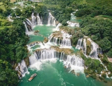 Hà Giang – Lũng Cú – Làng Lô Lô Chải – Đồng Văn – Thác Bản Giốc – Cao Bằng – Hồ Ba Bể – Bắc Kạn
