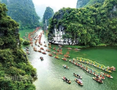 Hà Nội – Ninh Bình – Đường Lâm – Hang Múa – Tam Cốc – Tuyệt Tịnh Cốc 