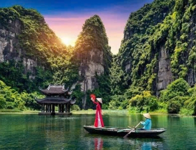 Hà Nội – Ninh Bình – Đường Lâm – Hang Múa – Tam Cốc – Tuyệt Tịnh Cốc 