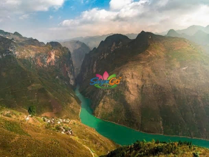 Hà Giang – Đồng Văn – Sông Nho Quế – Pác Bó – Bản Giốc – Ba Bể