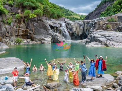 TOUR PHÚ YÊN - XỨ NẪU GỌI MỜI BIỂN XANH VẪY ĐÓN!