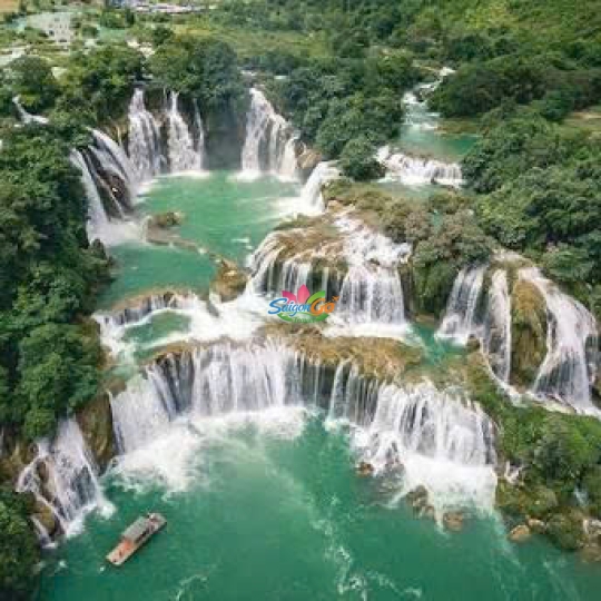 Hà Giang – Đồng Văn – Sông Nho Quế – Pác Bó – Bản Giốc – Ba Bể