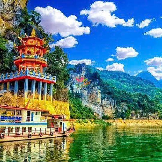 TOUR DU LỊCH Pù Luông - Hòa Bình - Mù Cang Chải - La Pán Tẩn - Tà Xùa