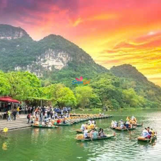 Hà Nội – Ninh Bình – Đường Lâm – Hang Múa – Tam Cốc – Tuyệt Tịnh Cốc 